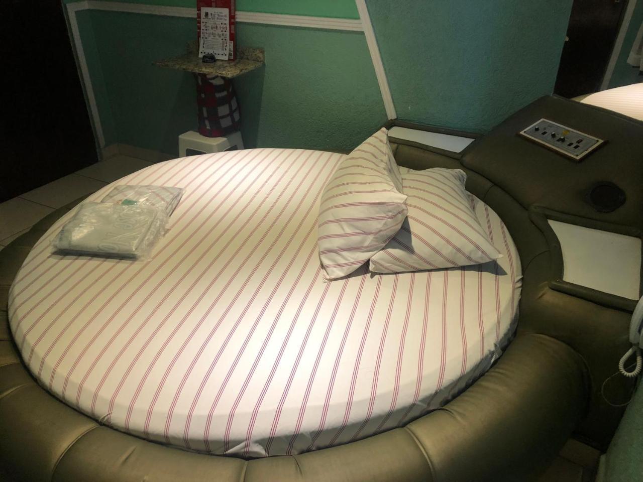 Motel Eclipse (Adults Only) Санту-Андре Экстерьер фото